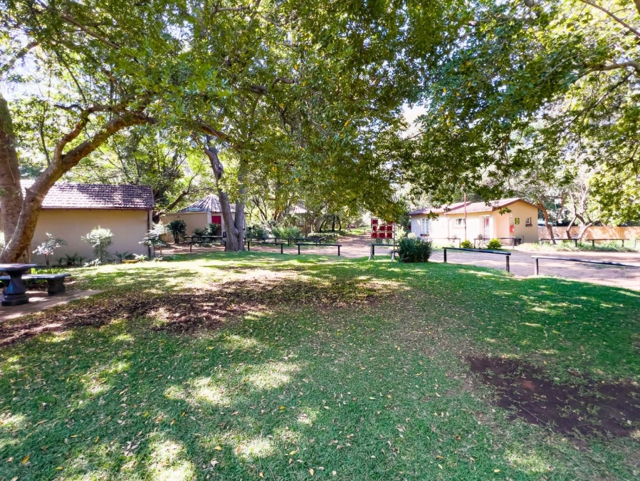 15 Bedroom Property for Sale in Hekpoort North West